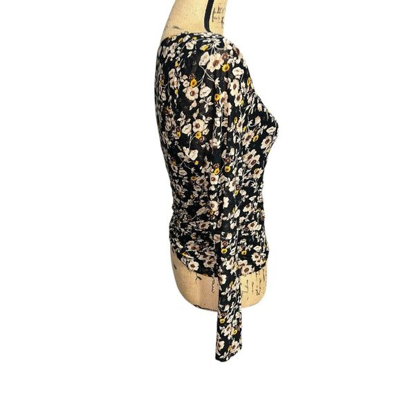 Astr The Label Black Floral Ruched Waist Top Size Medium - Picture 5 of 9